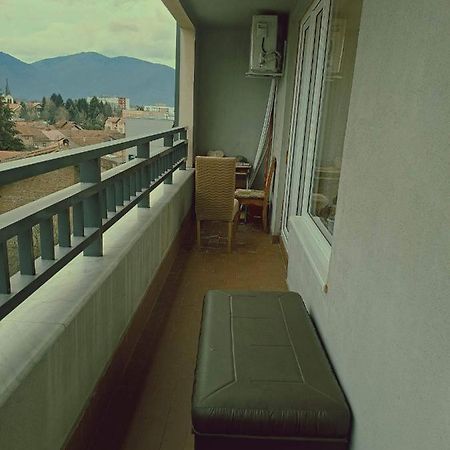Stan U Sarajevu Na Ilidzi Leilighet Sarajevo Eksteriør bilde